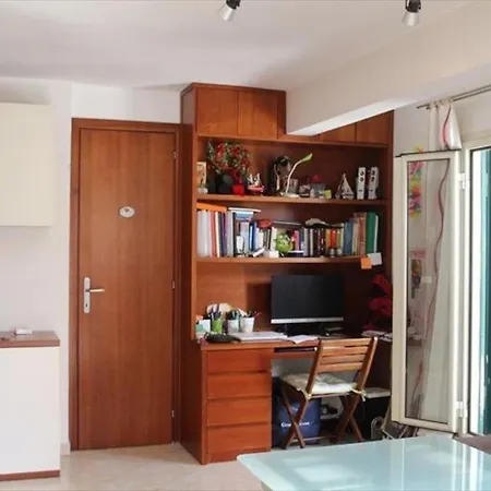 Delizioso Con Terrazza In Rom